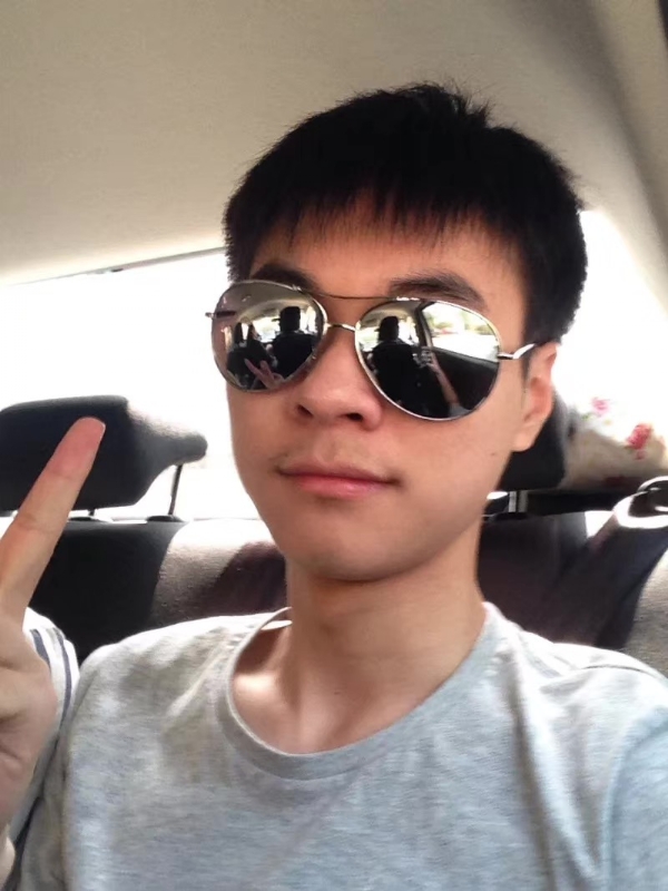 鱼头zzz的第一张照片--浙江闪婚服务中心