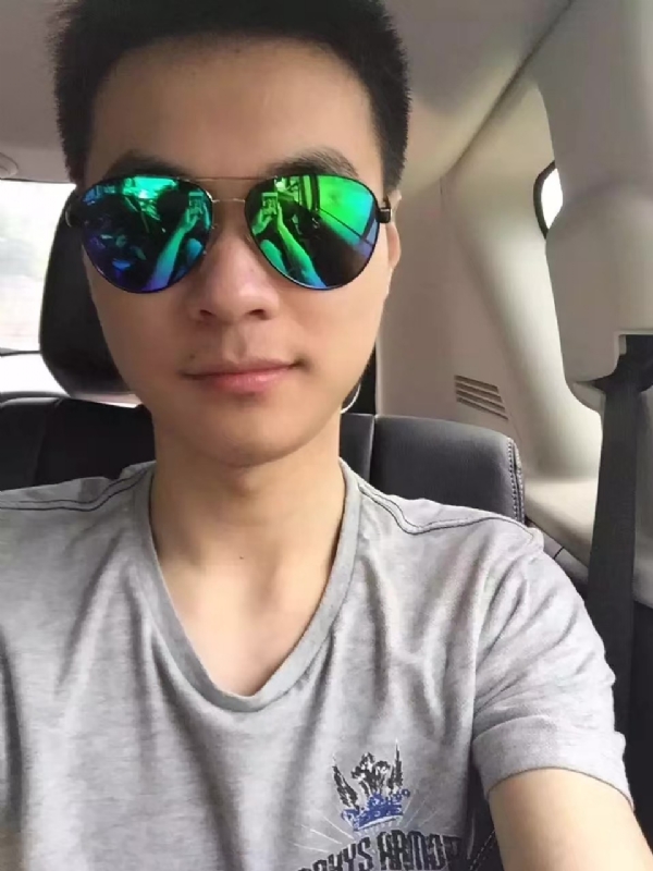 鱼头zzz的第六张照片--浙江闪婚服务中心