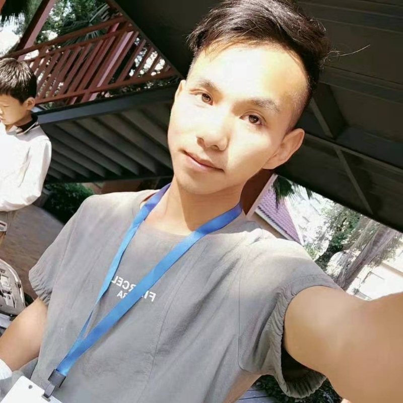 公子你好的第一张照片--浙江闪婚服务中心