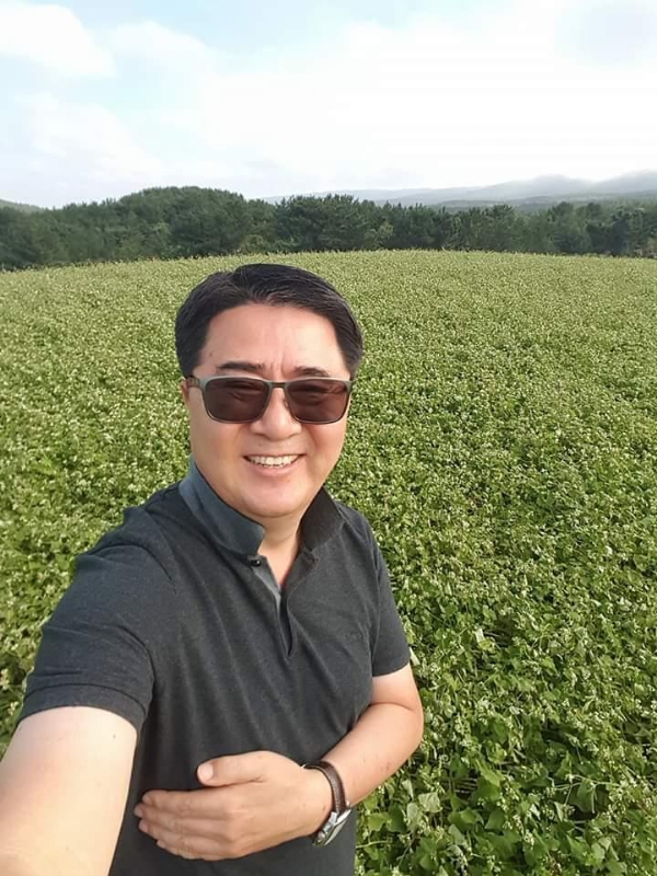 jimmy的第一张照片--浙江闪婚服务中心