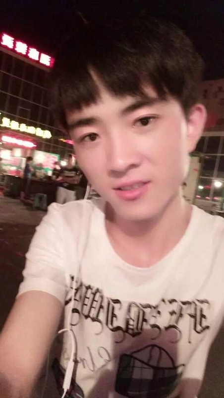小先生的第一张照片--浙江闪婚服务中心