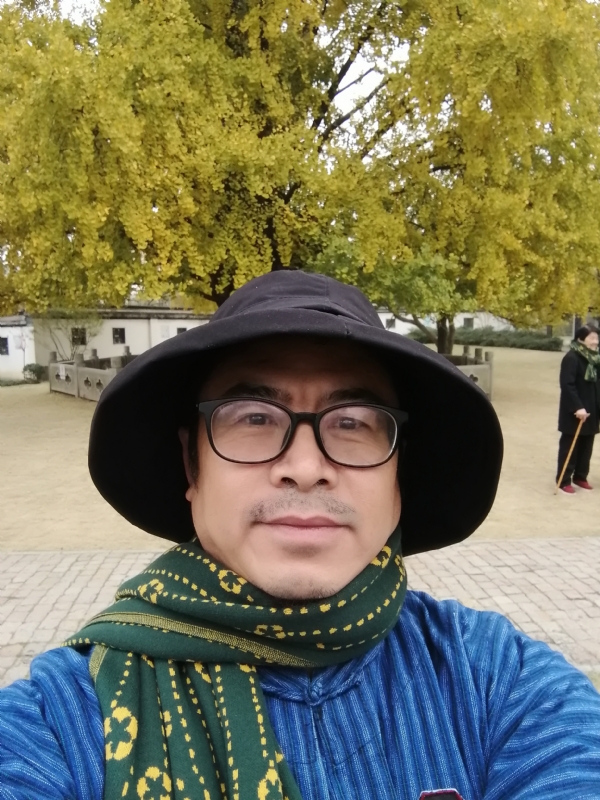 自由人的第一张照片--浙江闪婚服务中心