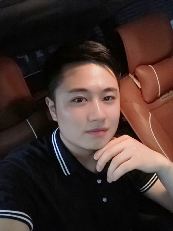 生活再继续的第一张照片--浙江闪婚服务中心