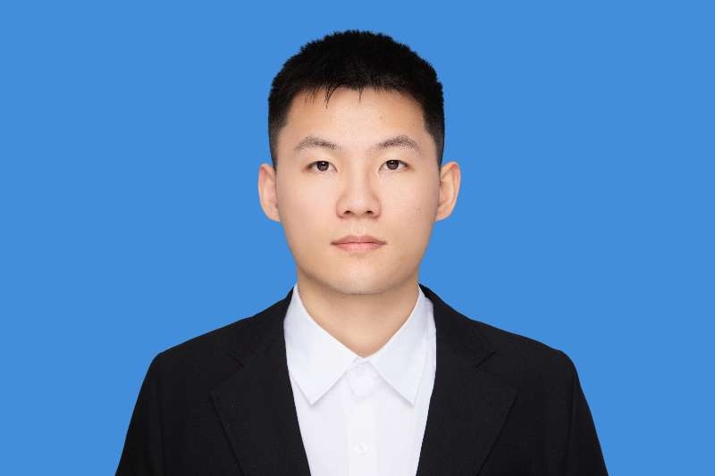 小应的第一张照片--浙江闪婚服务中心