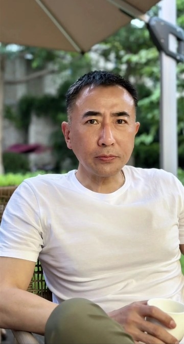 厚德载福的第一张照片--浙江闪婚服务中心