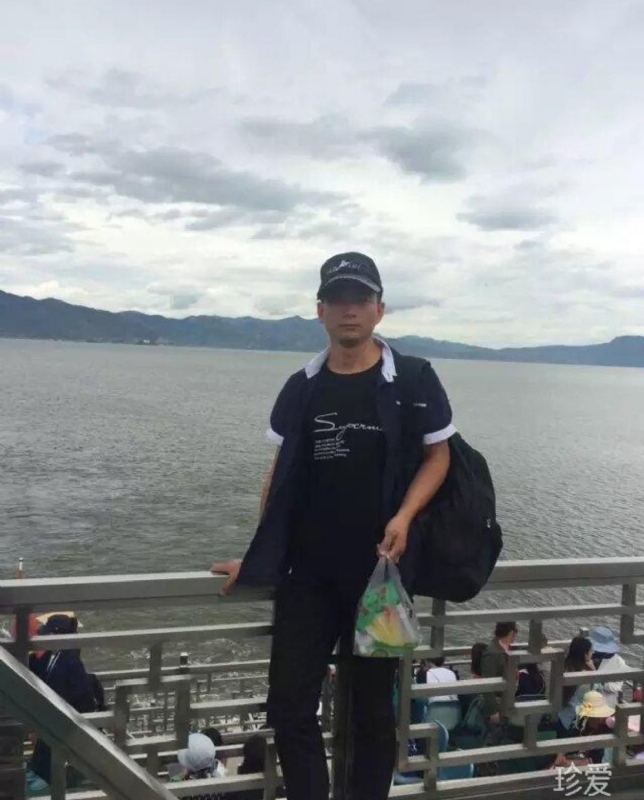 燕雯泽的第一张照片--浙江闪婚服务中心