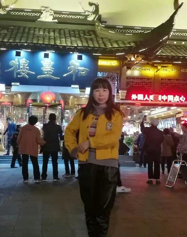 君倩的第三张照片--浙江闪婚服务中心