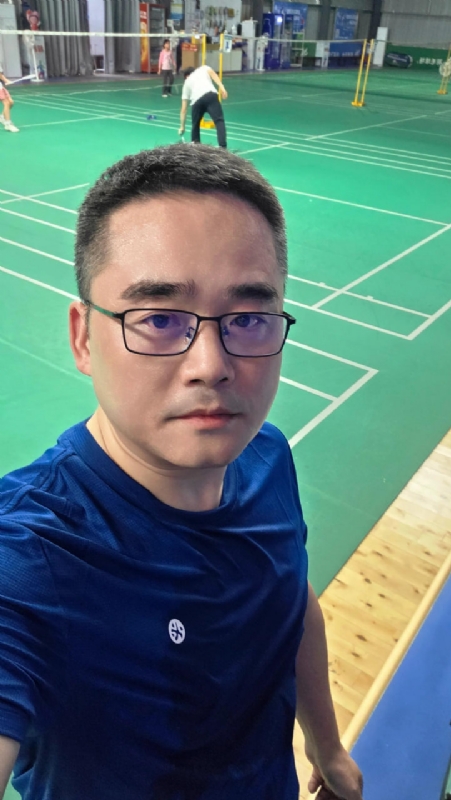 书中隐的第一张照片--浙江闪婚服务中心