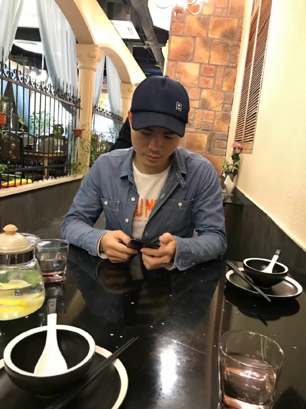 阿杰的第一张照片--浙江闪婚服务中心